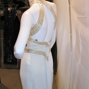 C5 7016 gown, formal, after-five, cocktail, bride